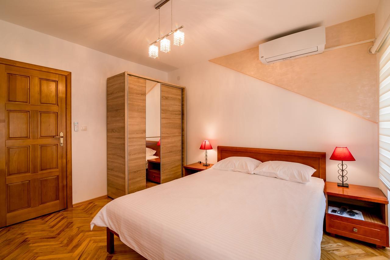 Apartments Villa Jovanka Herceg Novi Exteriör bild