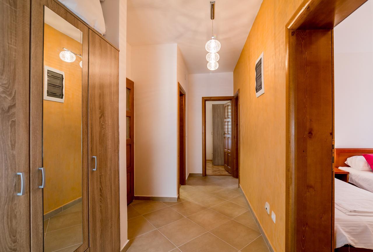 Apartments Villa Jovanka Herceg Novi Exteriör bild